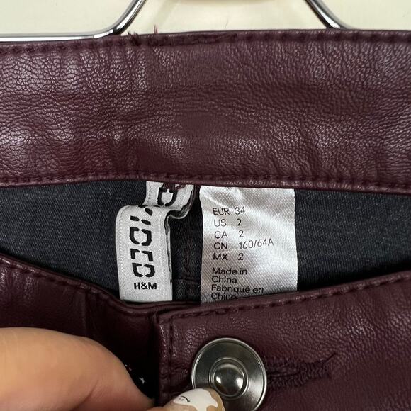H&M Faux Leather Pants Skinny Fit in Burgundy Size 2 - Picture 10 of 12